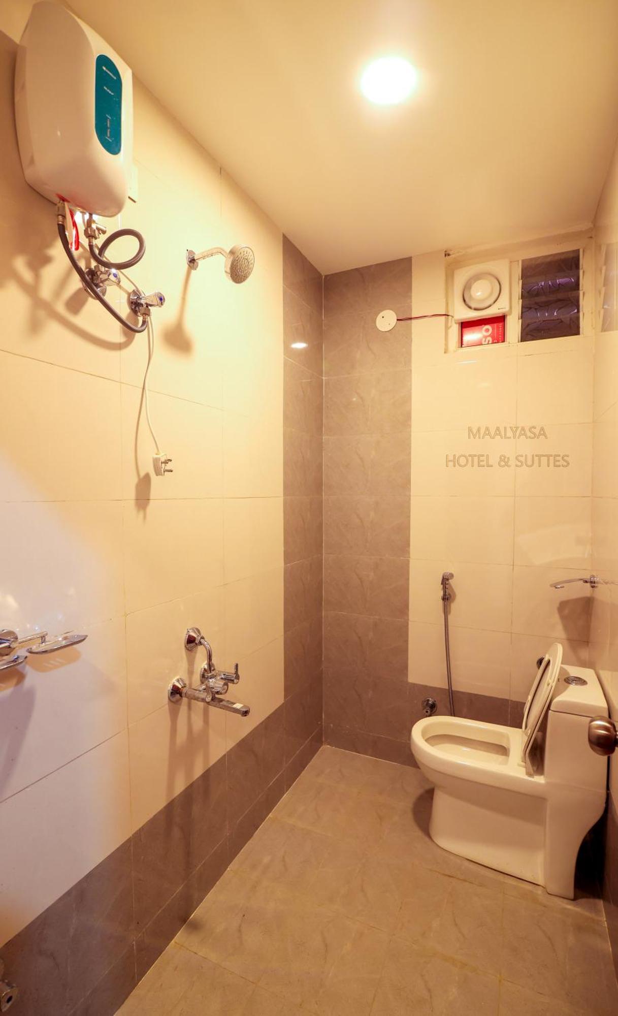 Maalyasa Hotel And Suites 하이데라바드 외부 사진